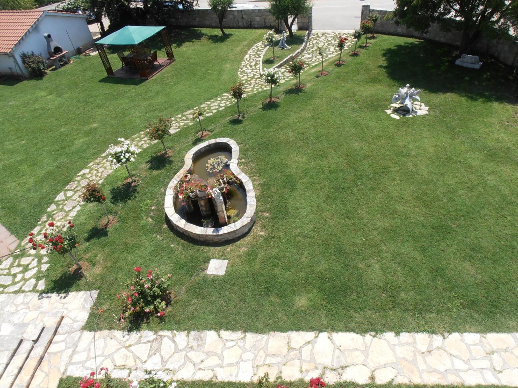 Villa Linet Фунтана Екстер'єр фото